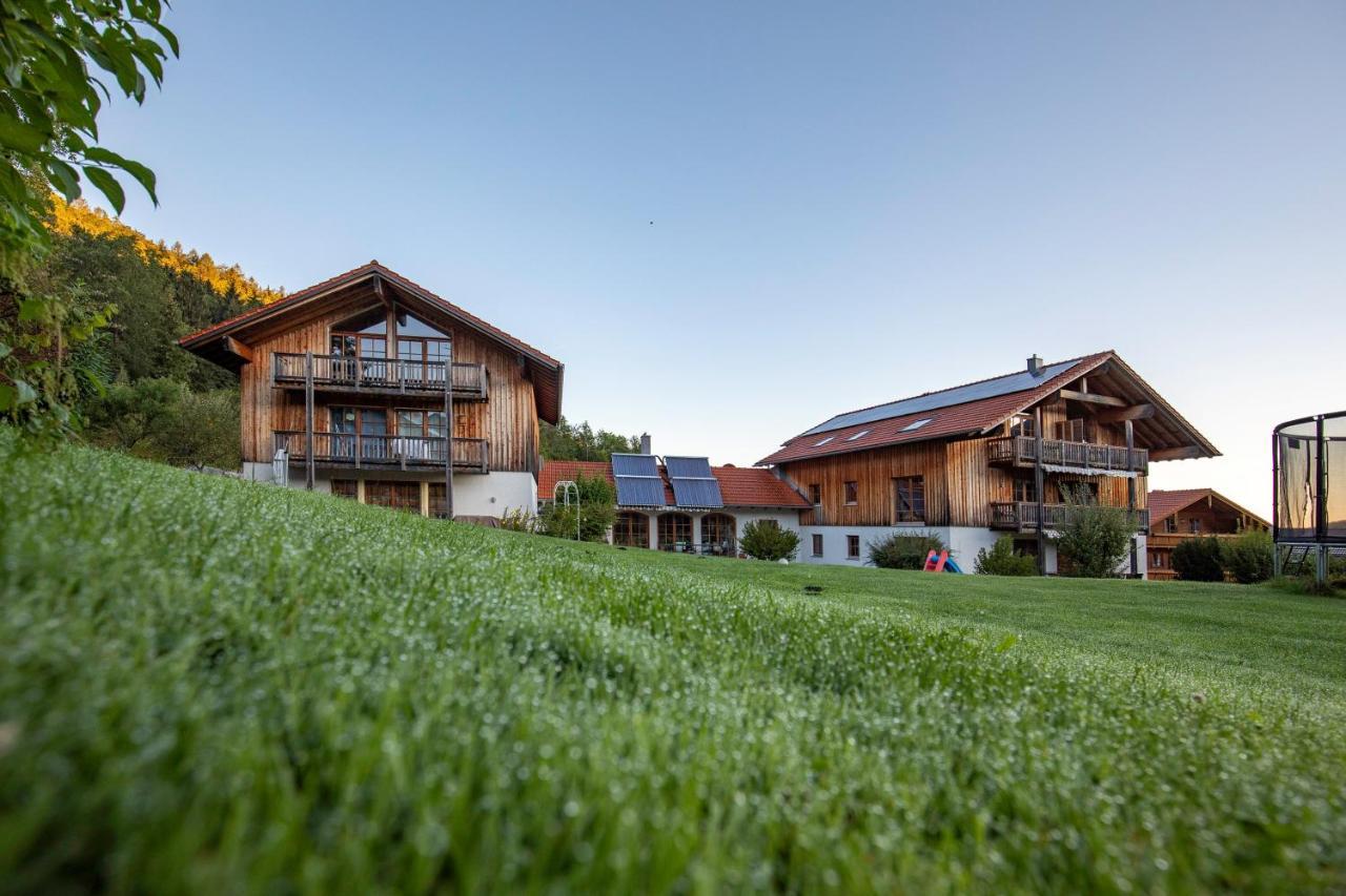 Ferienwohnungen Erlebnisnaturhof Aschau im Chiemgau Ngoại thất bức ảnh